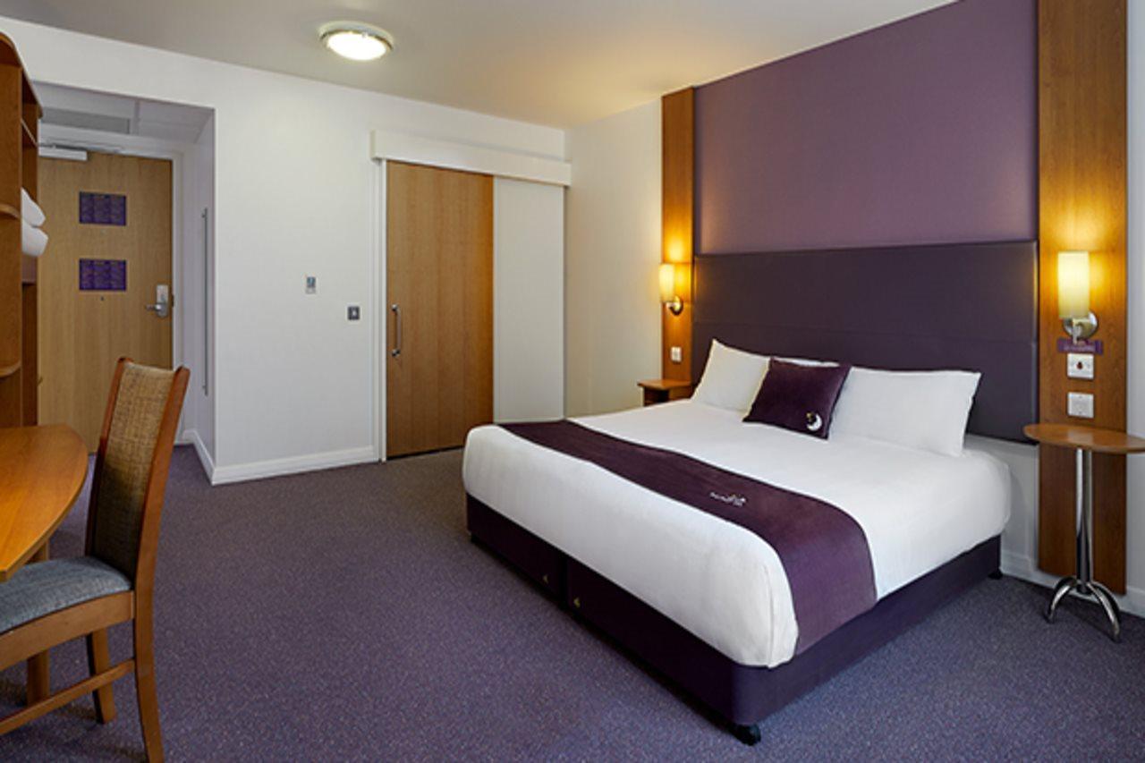 Premier Inn Ipswich North Exterior foto