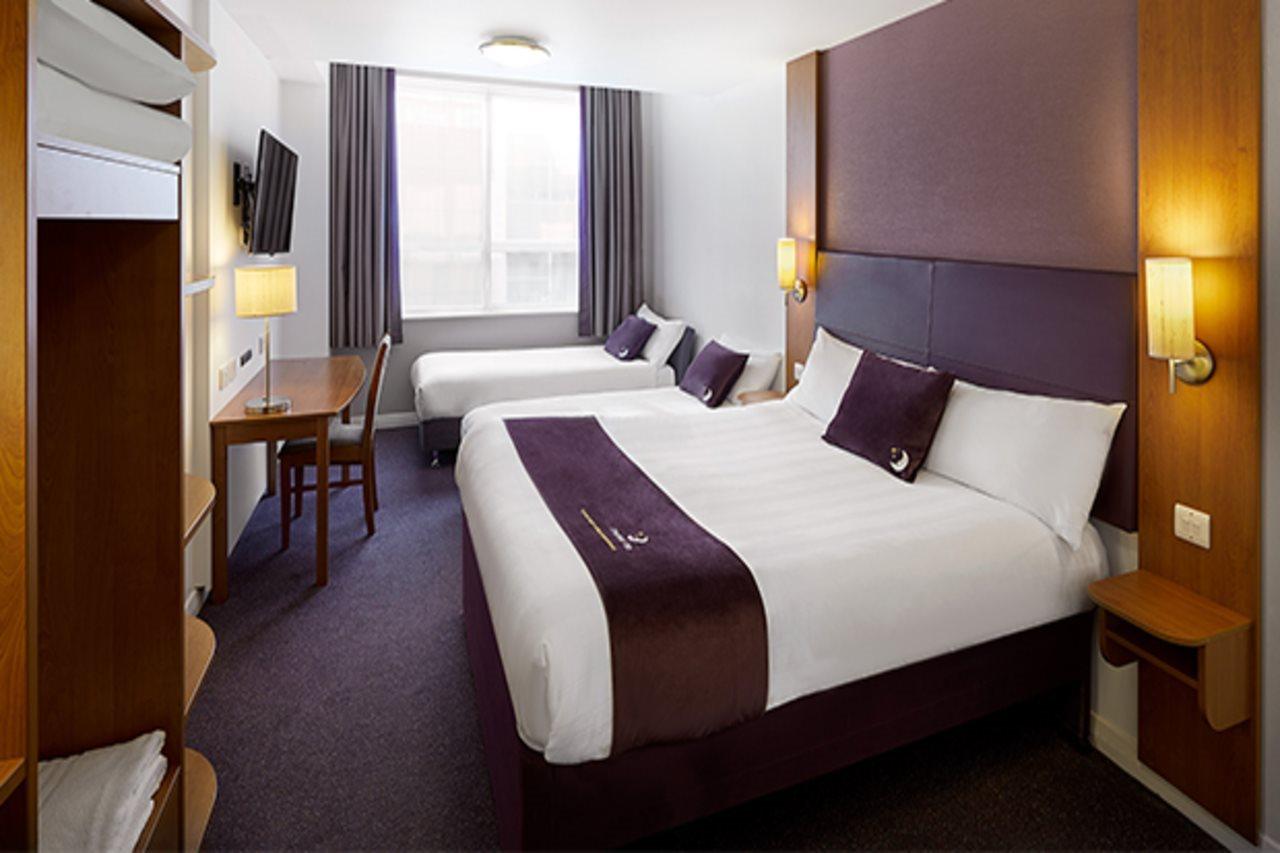 Premier Inn Ipswich North Exterior foto